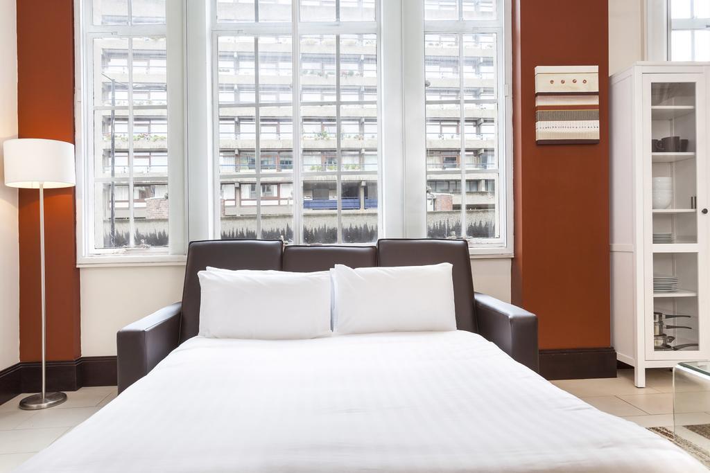 Club Living - Barbican Apartments Londýn Exteriér fotografie